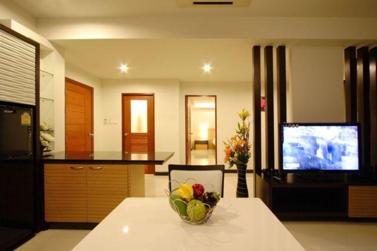 Kalim Beach Place Patong Exteriör bild