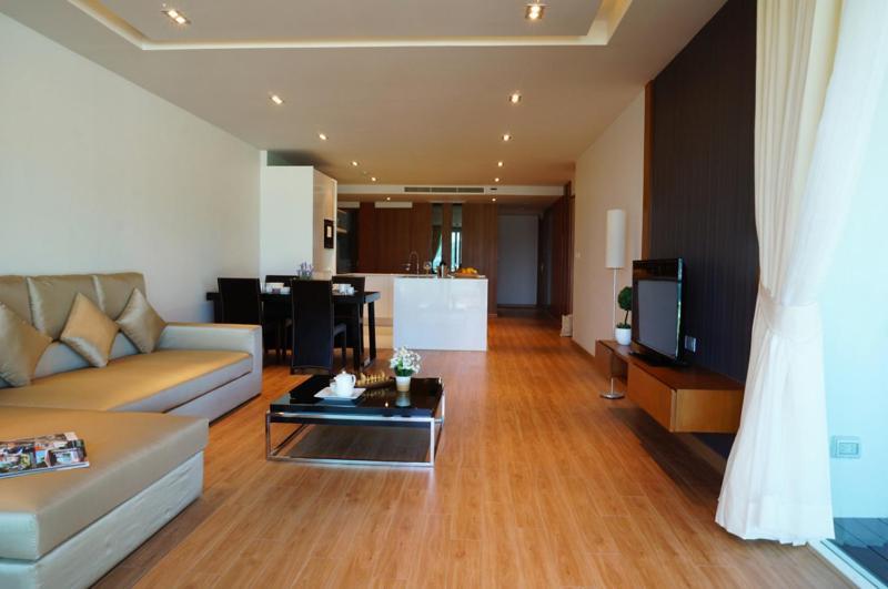 Kalim Beach Place Patong Rum bild